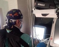 Кардіохірург НІССХ ім.М.М.Амосова реанімував дитину під час відпочинку на пляжі