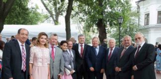 До Дня Незалежності президент відзначив державними нагородами науковців НАМН України