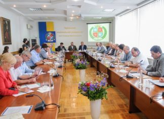 НАМН України сприятиме підготовці лікарів в ЧНУ ім. Хмельницького