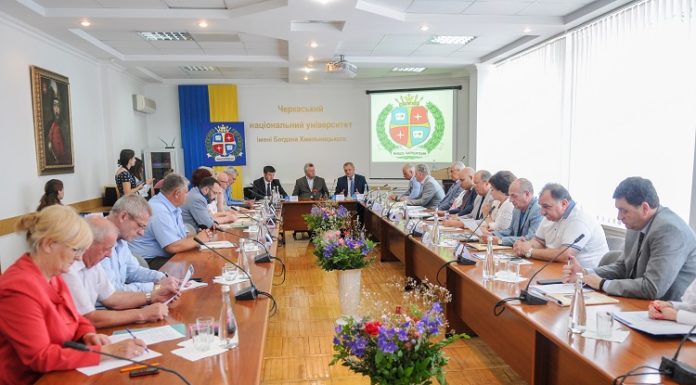 НАМН України сприятиме підготовці лікарів в ЧНУ ім. Хмельницького