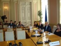 Круглий стіл у ВР за участі представників НАМН України