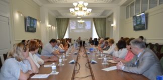 Сюжет харківського ТБ до Дня медичних працівників