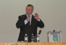 Перемога, як аванс! Перший виступ Президента НАМН