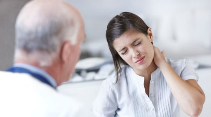 Біль в шиї. Коли звертатись до лікаря?