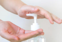 Що треба робити, щоб захистити себе від виникнення подразнень шкіри при частому використанні дезінфікуючих та миючих засобів