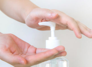 Що треба робити, щоб захистити себе від виникнення подразнень шкіри при частому використанні дезінфікуючих та миючих засобів