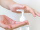 Що треба робити, щоб захистити себе від виникнення подразнень шкіри при частому використанні дезінфікуючих та миючих засобів