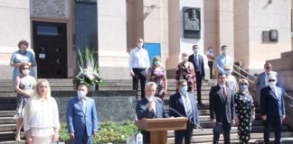 Президент НАМН України В. Цимбалюк взяв участь в урочистостях з нагоди випуску лікарів і провізорів 2020 р. НМУ імені О.О.Богомольця