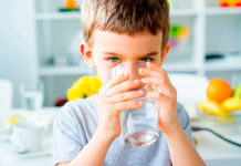 ПИТНИЙ РЕЖИМ ТА ХАРЧУВАННЯ ДИТИНИ В СПЕКОТНУ ПОГОДУ ВЛІТКУ