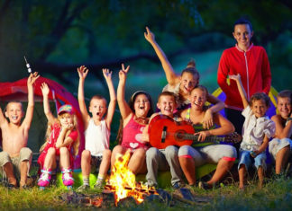 Дитячі табори під час карантину. Кому це потрібно?