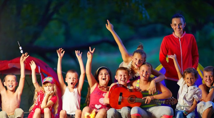 Дитячі табори під час карантину. Кому це потрібно?