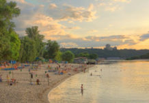 Кишкова паличка на пляжах. Вірусолог дав рекомендації для купання