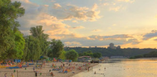 Кишкова паличка на пляжах. Вірусолог дав рекомендації для купання