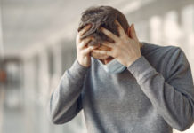 Поширення пандемії коронавірусу важкого гострого респіраторного синдрому (COVID-19) може викликати психічні наслідки.