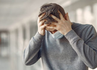 Поширення пандемії коронавірусу важкого гострого респіраторного синдрому (COVID-19) може викликати психічні наслідки.