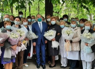 Міністр МОЗ України Максим Володимирович Степанов привітав медичних сестер ДУ “Інститут педіатрії, акушерства і гінекології імені академіка О.М. Лук’янової НАМН України” з Міжнародним днем медичної сестри