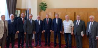Президент НАМН України Віталій Цимбалюк взяв участь у ювілейній сесії Загальних зборів НАН України, присвяченій 30-й річниці Незалежності України