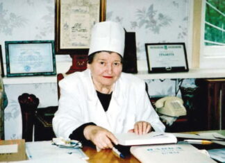 Любові Трохимівні Малій присвячується