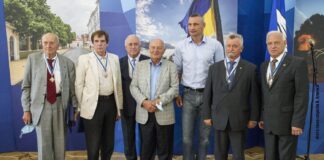 Мер Києва Віталій Кличко вручив почесні нагороди кращим киянам до Дня Незалежності України