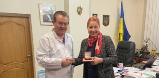 Команда Національного інституту серцево-судинної хірургії ім. М.М. Амосова продовжує цілодобово стояти на варті здоров’я наших співгромадян