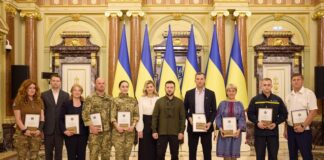 Президент Володимир Зеленський вручив видатним українцям відзнаку «Національна легенда України»