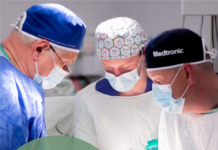 П’ять операції одночасно