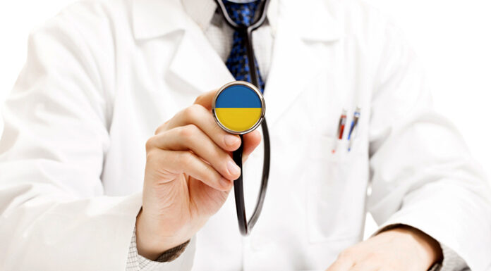 Лікарі-волонтери з Національної академії медичних наук безоплатно консультують жителів деокупованих населених пунктів Київщини