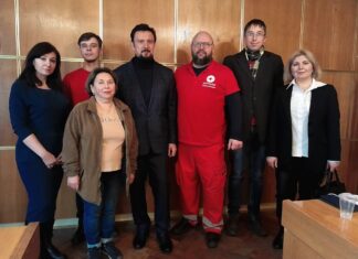 Навчання працівників апарату Президії НАМН України навичкам надання першої допомоги