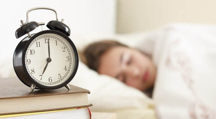 Розлади сну. Чи винні в цьому гормони?