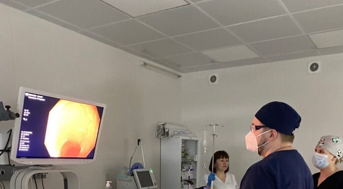 Поліпи в товстій кишці? Вихід є!