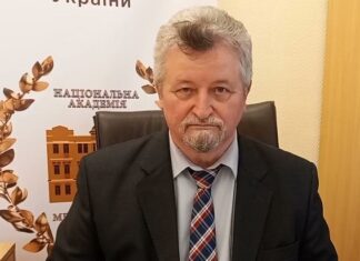 Президент НАМН України академік Віталій Цимбалюк: «Щоб упоратися з викликами воєнного часу, ми створили центри і відділення різного профілю»