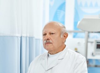 У нас така хірургія, як лезо бритви, з одного боку — життя, а з іншого — смерть