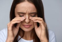 Що станеться, якщо морська вода потрапить в очі?