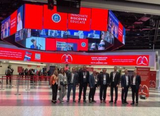 Делегація фахівців Національного інституту серцево-судинної хірургії імeні М.М. Амосова повернулися із європейського зʼїзду кардіохірургів, який відбувся у Відні, Австрія