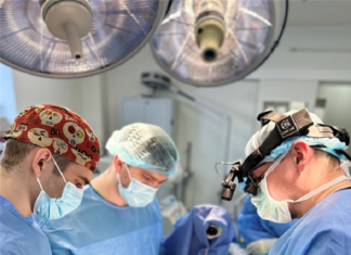 Гігантська пухлина печінки