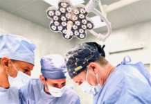 Величезна кіста підшлункової залози