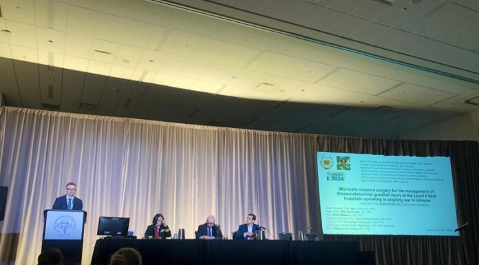 Військова та академічна медицина пліч-о-пліч