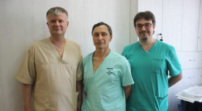 Оклюдер між минулим та майбутнім