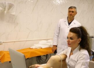 Консультували маленьких пацієнтів у прифронтовій зоні