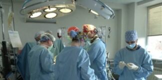 Вперше на базі Рівненської обласної лікарні врятували життя чоловіка від раптової смерті