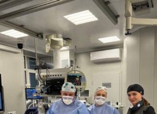 Вони тримають небо, а ми рятуємо їх серця