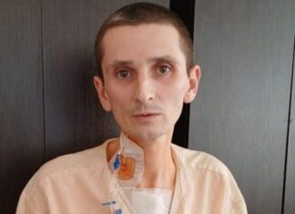 Максиму 39. У нього була улюблена робота, кохана дівчина та щасливе життя. Але усе це він втратив