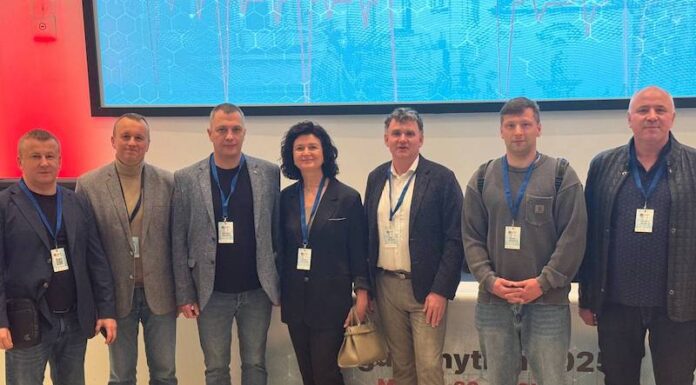 Фахівці ДУ «Національний інститут серцево-судинної хірургії ім. М.М. Амосова НАМН України» повернулися з новими знаннями та ідеями з Праги — для порятунку сердець в Україні