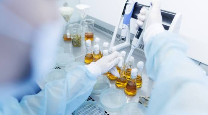 Міжнародний день фахівців лабораторної діагностики