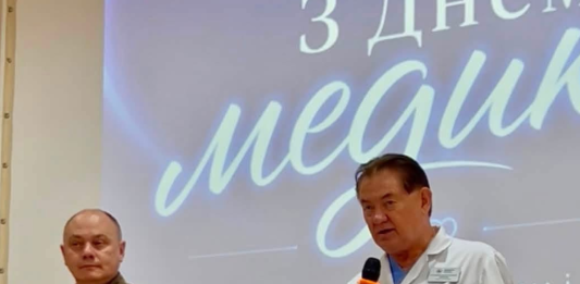 У Центрі Амосова відзначили медичних працівників та вручили нагороди