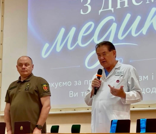 У Центрі Амосова відзначили медичних працівників та вручили нагороди