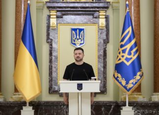 Президент України відзначив медичних працівників державними нагородами з нагоди професійного свята